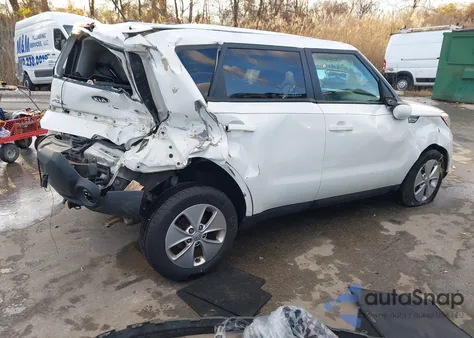2015 Kia Soul z USA, uszkodzony, nr VIN KNDJN2A24F7125925